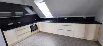 Byt v rodinném domě - 8