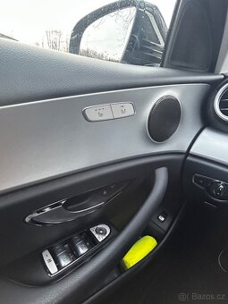 Mercedes-Benz E 220 D 4MATIC (4x4)-1.majitel - 8