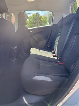 Peugeot 208 1.4 benzin najeto 120xxx km nová stk - 8