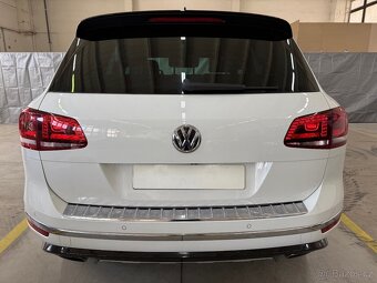 Touareg 4.2 V8 TDi R-line FL koup. CZ po servisu odpočet DPH - 8