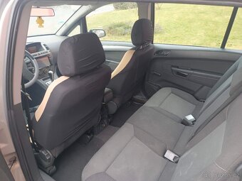 Opel Zafira 1.9 cdti 110 kw 7 míst automat ok - 8
