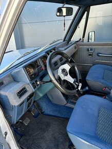 MITSUBISHI PAJERO 2.5 TD 1990 - 8