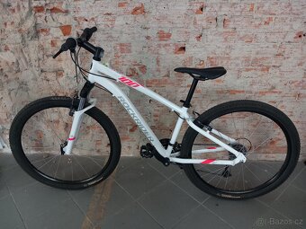 ROCKRIDER Dámské horské kolo ST 100 27,5 - 8