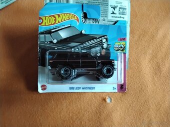 Hot Wheels 3 - 8