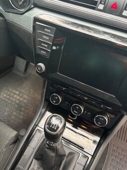 Škoda Superb - 8
