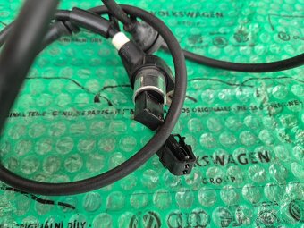 snímač otáček ABS zadní Škoda Felicia 004165030 , 6U0927807A - 8