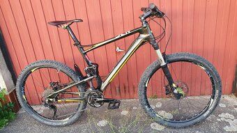 celoodpružené Cube karbon - 8