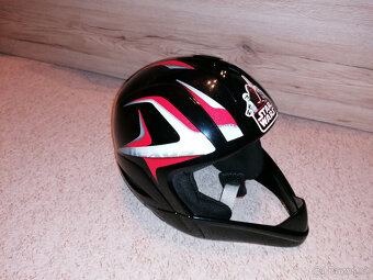 Lyžařská helma Mivida Nexus Stickers, černá - 8