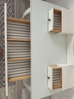 Kosmetický stolek IKEA - 8