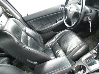 Honda Accord - 8