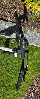 Dětské kolo, 16", s balančními kolečk - 8