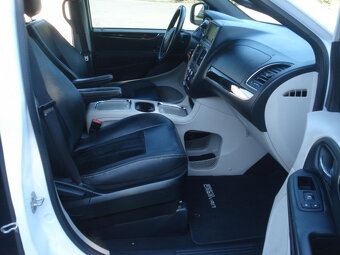 Dodge Grand Caravan 3.6 - 8
