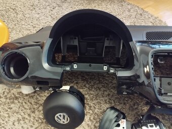 Airbagová sada Volkswagen Up s originální deskou - 8