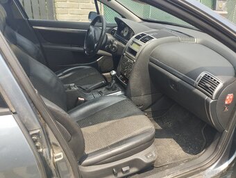 Peugeot 407 2.0 hdi po lehké DN - 8