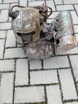 Motor Manet - 8