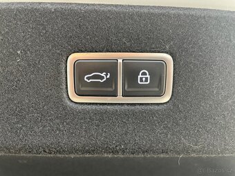 Hyundai Ioniq 6 168kW Style Premium 4x2 AT - 8