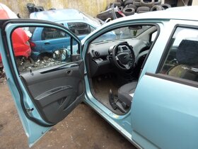 chevrolet spark 2010 - 8