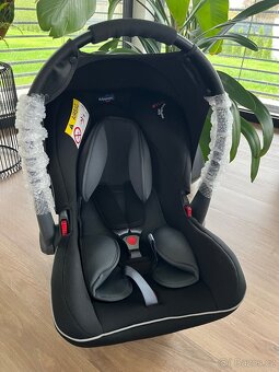 NOVÁ autosedačka vajíčko Klippan dinofix - 8