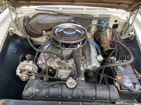 Plymouth sport fury 1961 americký křižník ,,rezervace,, - 8