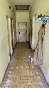 Prodám rodinný dům 110m², pozemek 1220m², včetně rybníku - 8