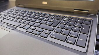 DELL Precision 7540 - 8