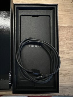 Samsung Galaxy S22 Ultra 12/256Gb Phantom Black - 8