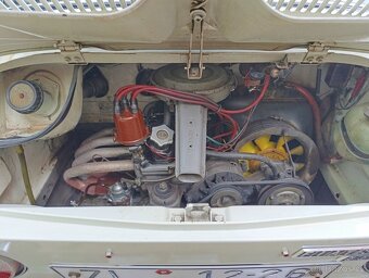 Prodám Fiat 850 sport coupé - 8