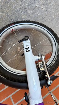 Dětské kolo Woom 2 (14″) fialové s blatníky - 8