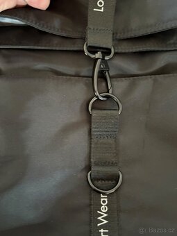 2 nové shoppery, batoh plus kabelka TH zdarma - 8