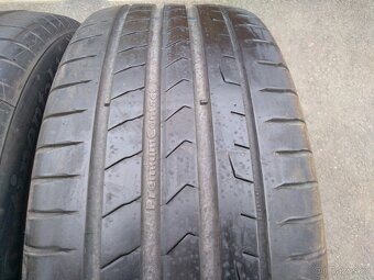 Prodám 2 letní gumy Continental 235/55 R18 DOT 5023 - 8