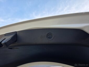 Tesla Model 3 Long Range AWD Tažné zařízení - 8