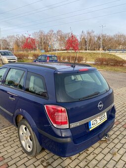 Opel Astra H - 8