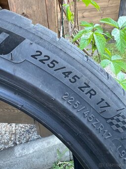 Michelin Pilot Sport 4 - 8