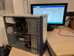 ASUS M2N4 SLI + AMD Athlon 64 3000+ / FDD Sony MPF920 - 8