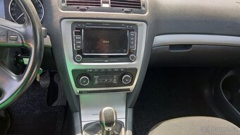 Škoda Octavia 2 kombi 1.6TDI 77KW po servise 1.majitel - 8