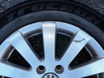 Original ALU kola VW Milwaukee 16" 7J ET45 + 205/55/R16 - 8
