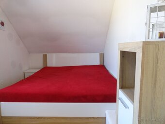 Výjimečný byt pod zámkem 86m2 - 8