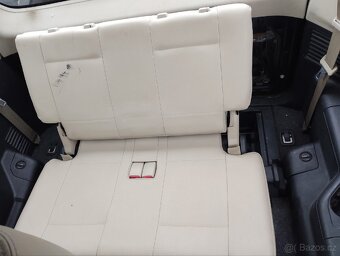 Pajero díly - 8