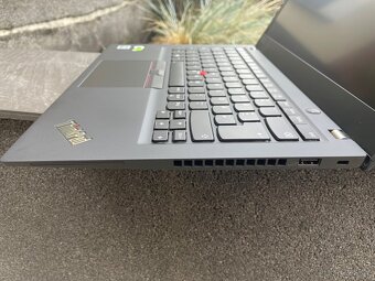 Lenovo ThinkPad T14s - CPU 10.gen / 16GB RAM / dotykové LCD - 8