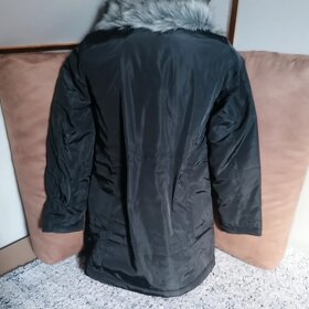 Krásná luxusní zimní bunda vel.38-40 - 8