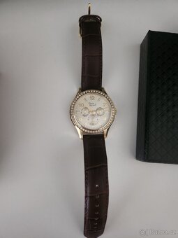 DÁMSKÉ KOŽENÉ HODINKY - 8