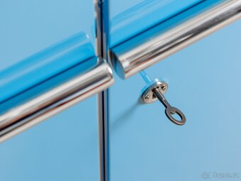 ŠATNÍ SKŘÍNKA-VICHR a SPOL - 8