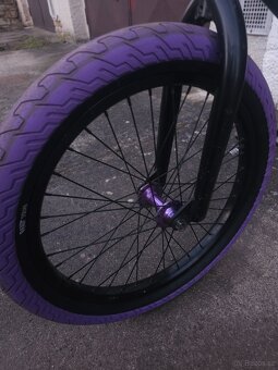 BMX - 8