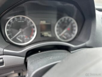 Škoda Octavia 1.6 TDI, 2013, manuál, sedan - 8