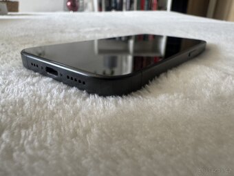 iPhone 15 Pro 128GB - 8