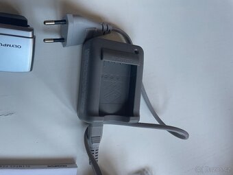 Olympus PEN E-PL 8 kompletní balení - 8