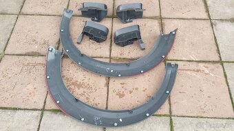 Mitsubishi L200 DID lemy a  zástěrky - 8