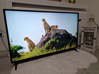 Smart Televize LG 49LJ594V - 8