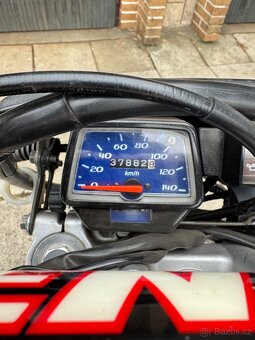 Yamaha DT 125 X - 8