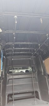 Volkswagen CRAFTER, 5míst. ČR - 8